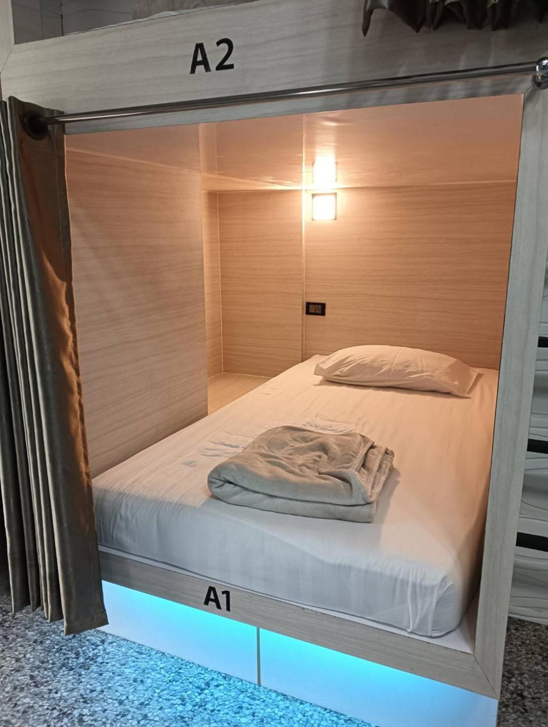 White Jail At Koh Tao Hostel Екстериор снимка