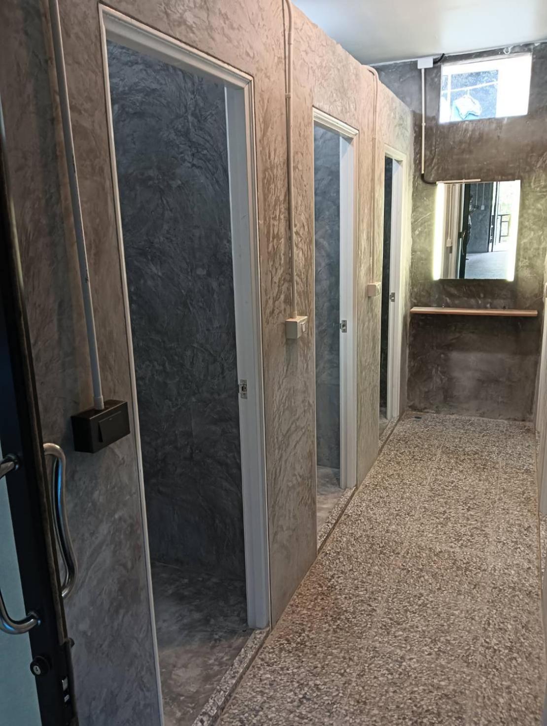 White Jail At Koh Tao Hostel Екстериор снимка