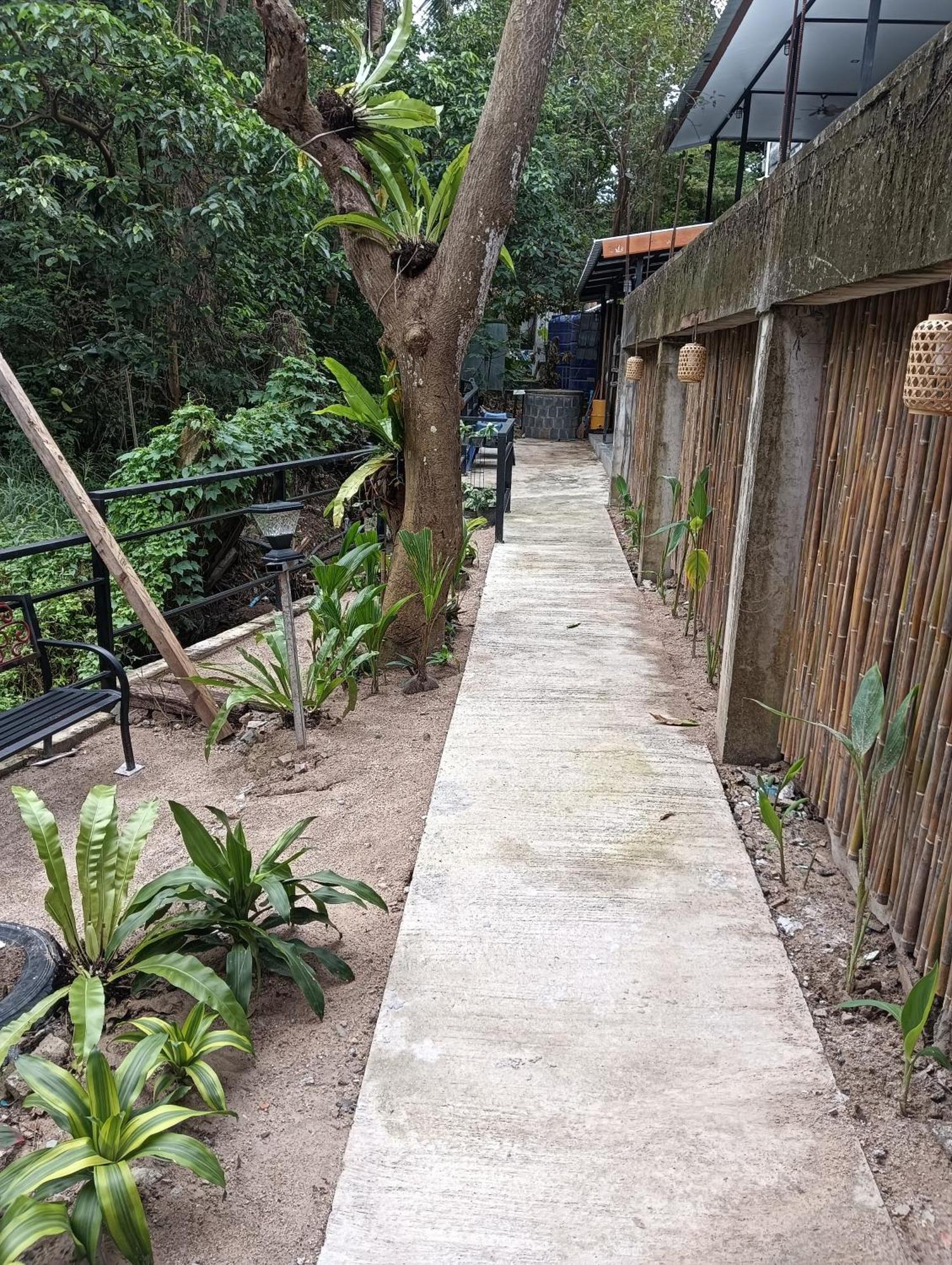 White Jail At Koh Tao Hostel Екстериор снимка