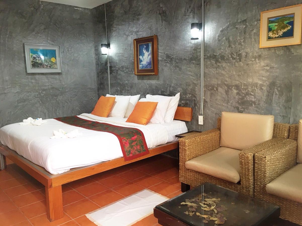 White Jail At Koh Tao Hostel Екстериор снимка