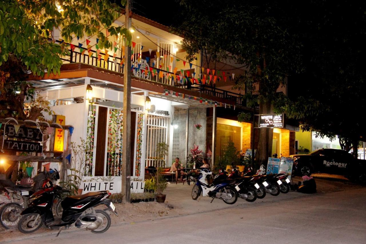 White Jail At Koh Tao Hostel Екстериор снимка